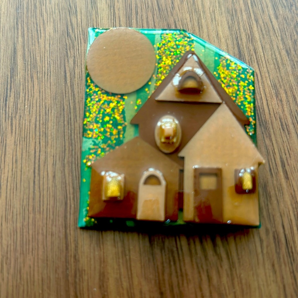 Beautiful pin